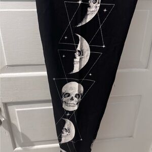 Black Skull Print Leggings